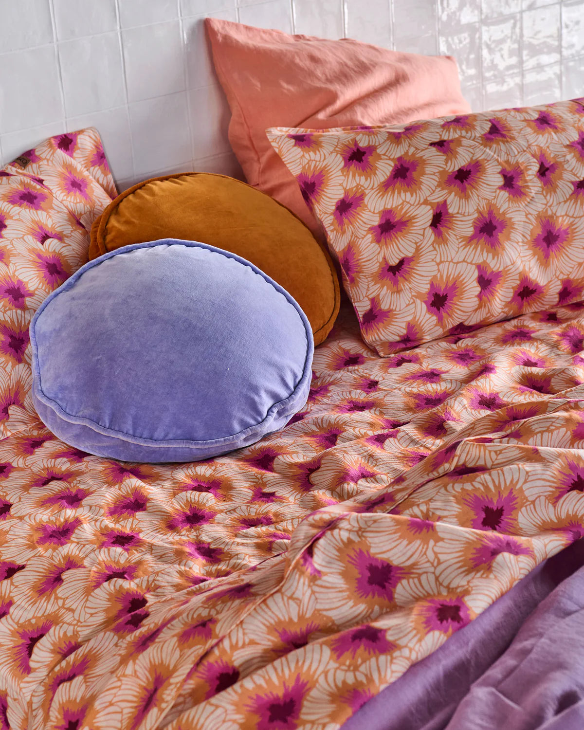 Kip and Co Fitted Sheet Peach Hibiscus