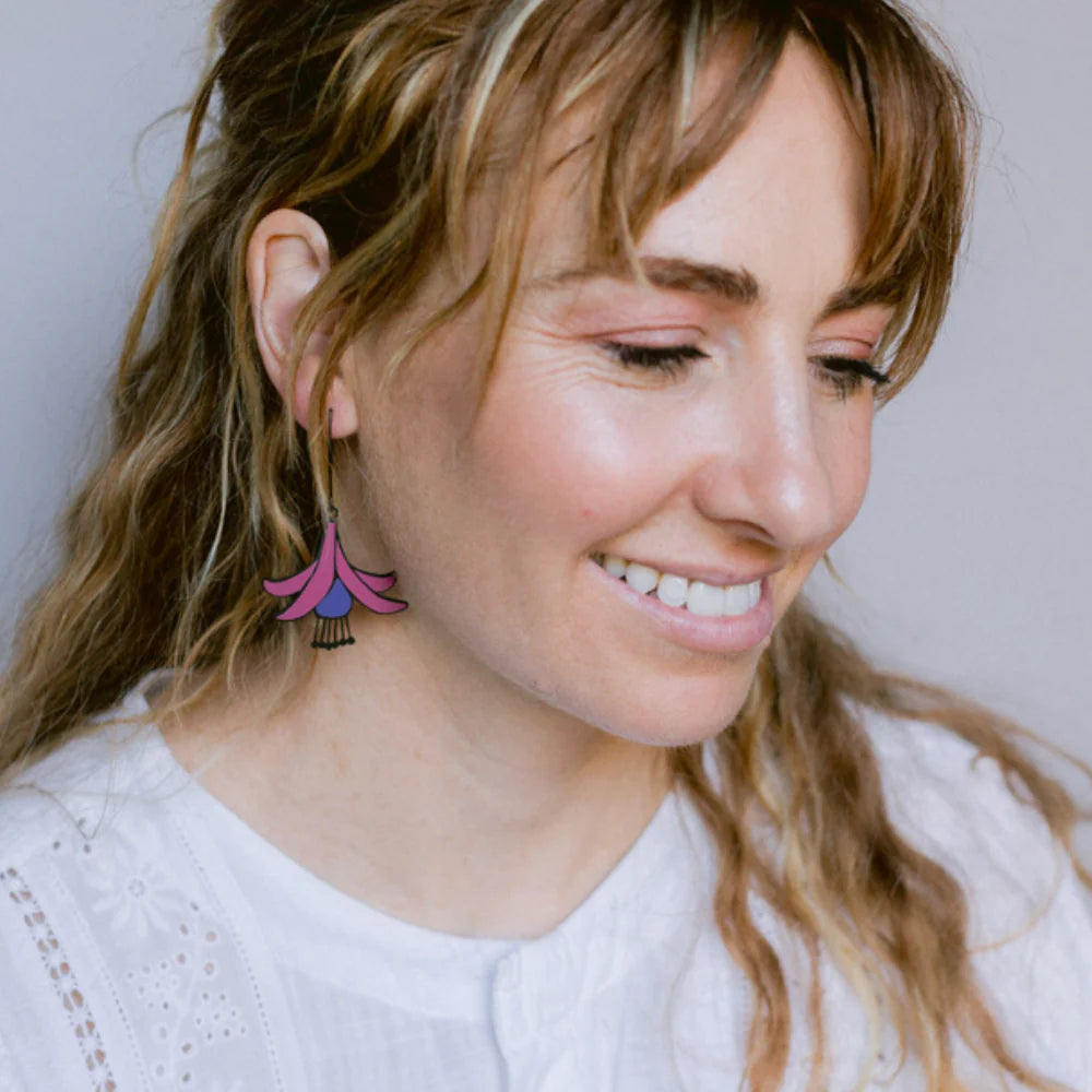 Denz earrings - Fuschia Flower