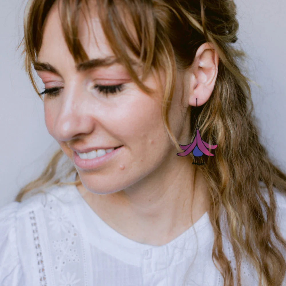 Denz earrings - Fuschia Flower
