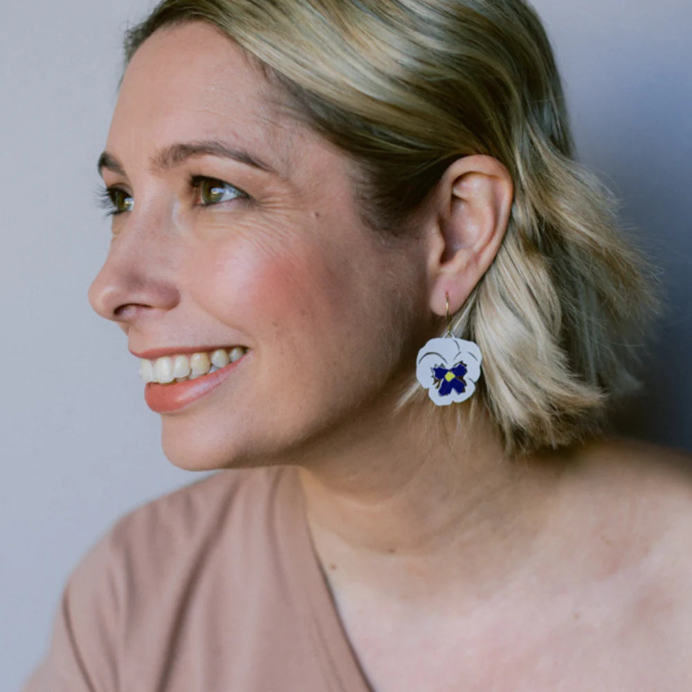 Denz earrings - Pansy White/Violet