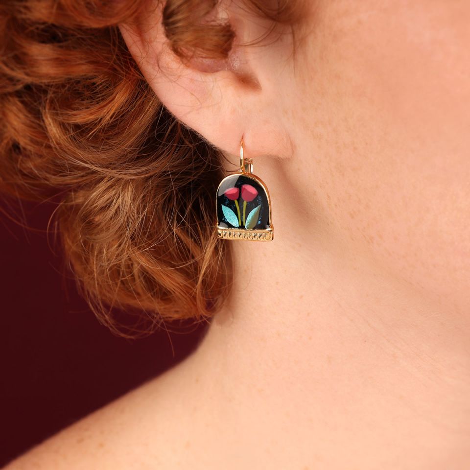 Taratata Jewellery - Flower Dome Lever Back Earrings
