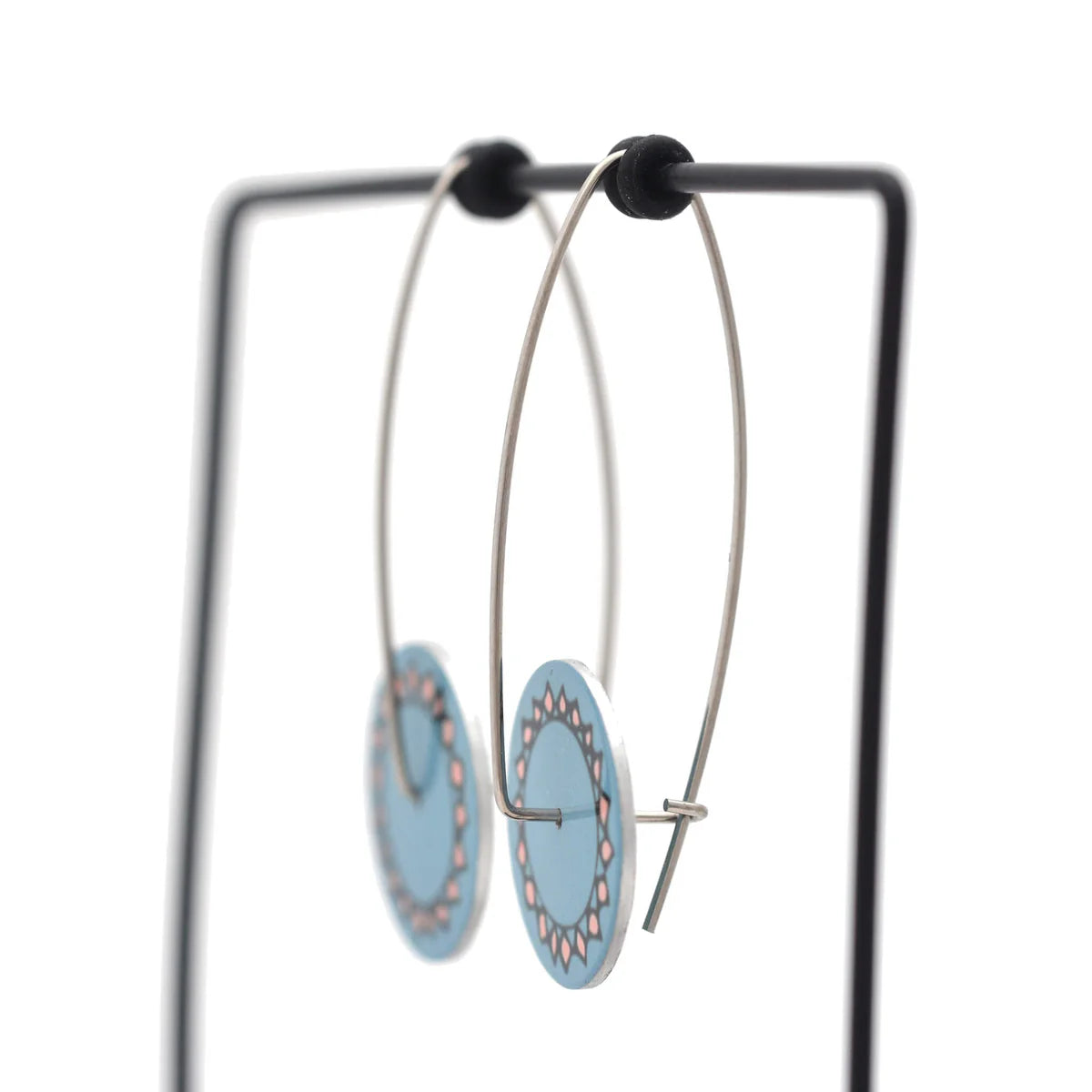 Facets Small Circle Drop Hook