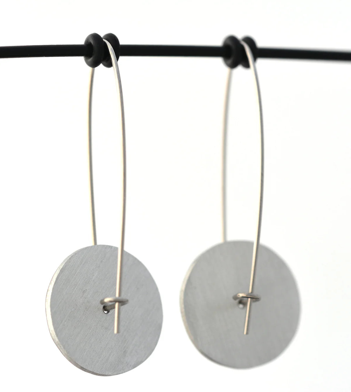 Geraldton Wax Small Circle Drop Hooks