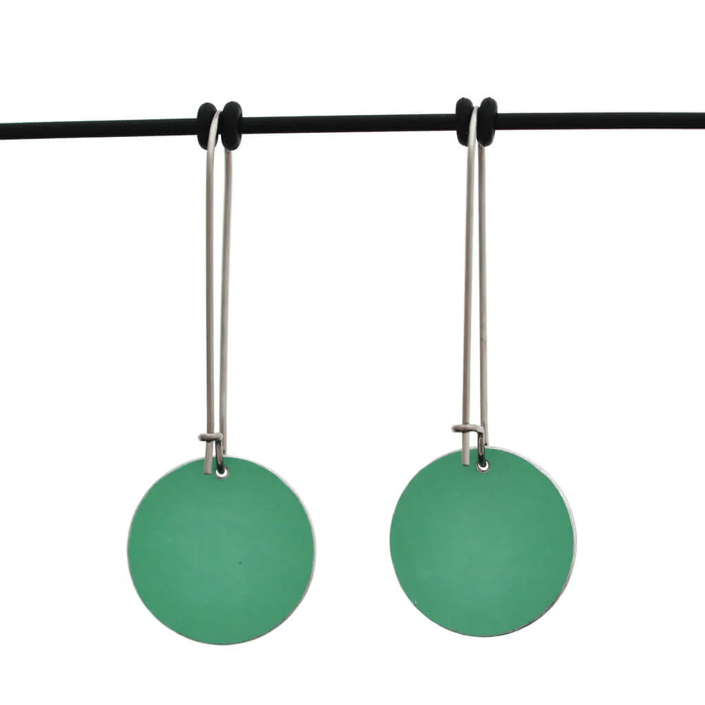 Crosshatched Small Circle Drop Hooks - green