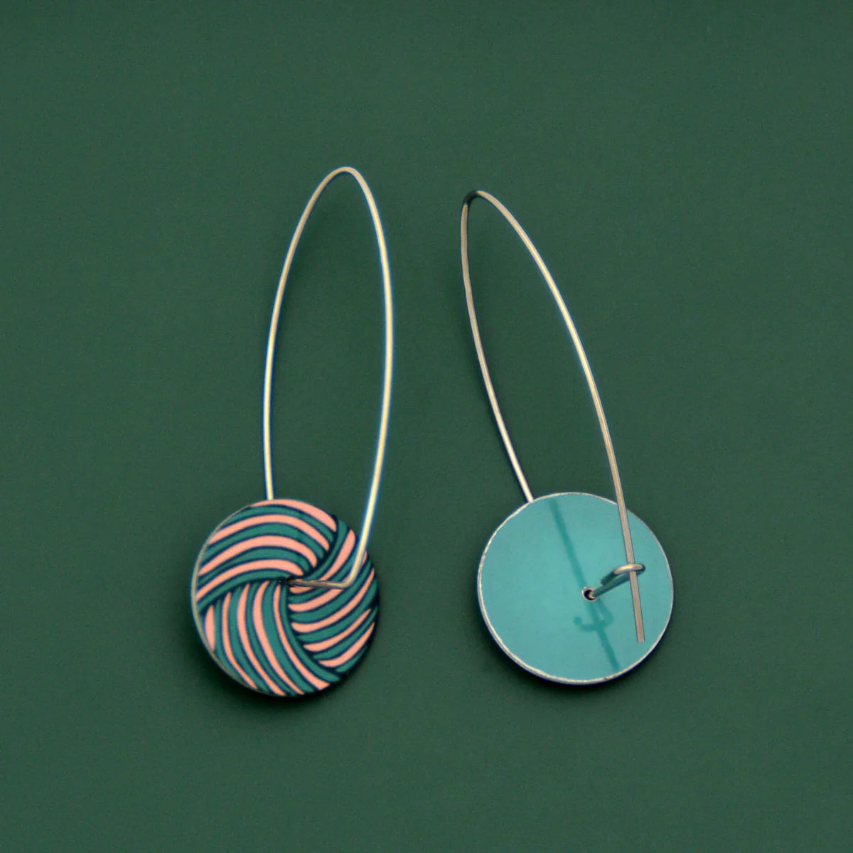 Woven Knot Small Circle Drop Hooks