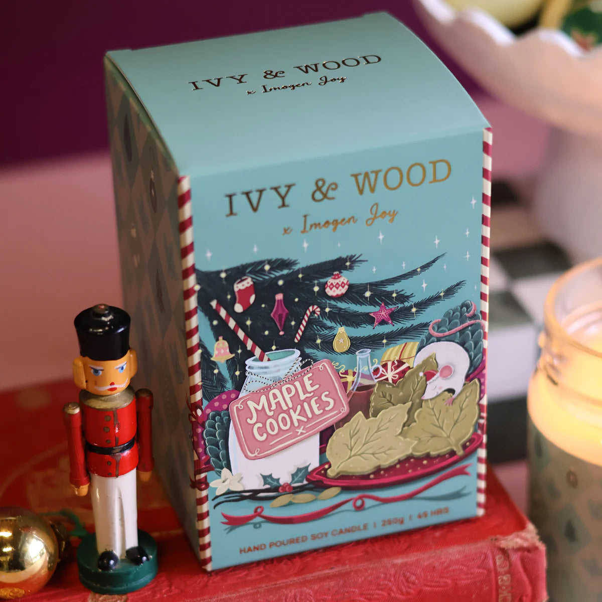 Ivy and Wood Maple Cookies Christmas Candle