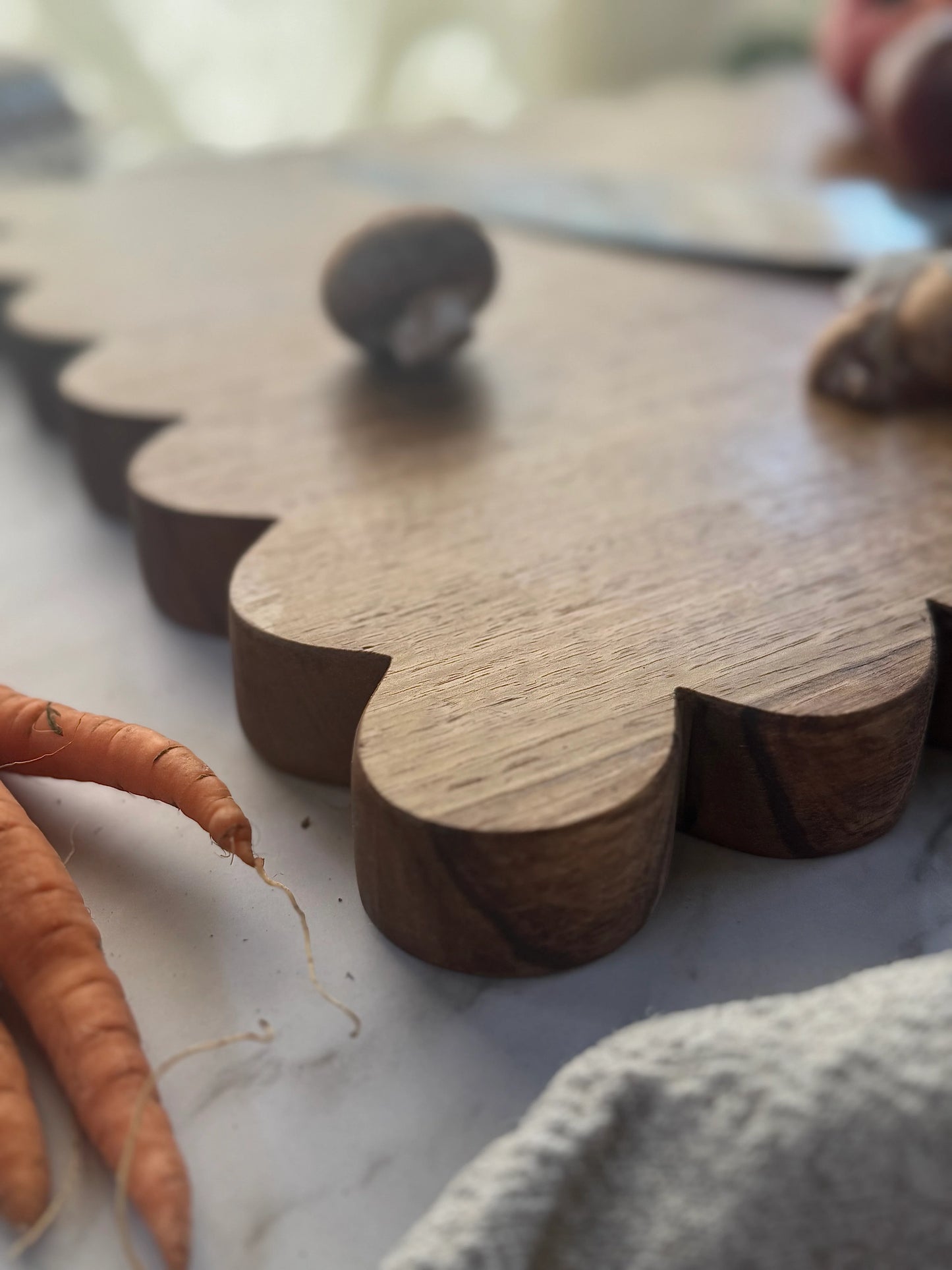 Ivy Alice Vintage Juliette Chopping Board