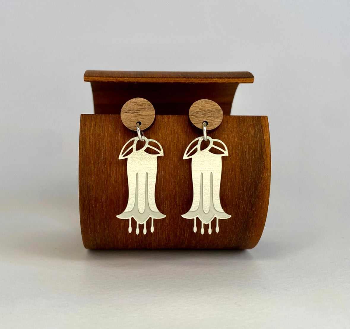 Go Do Good Stud Earrings - Native Fuschia