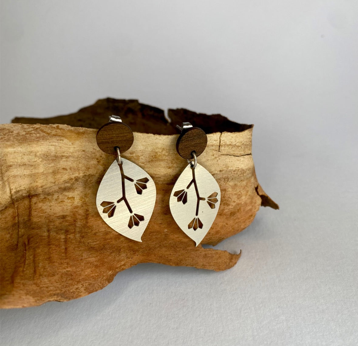 Go Do Good Stud Earrings - Gum Leaves