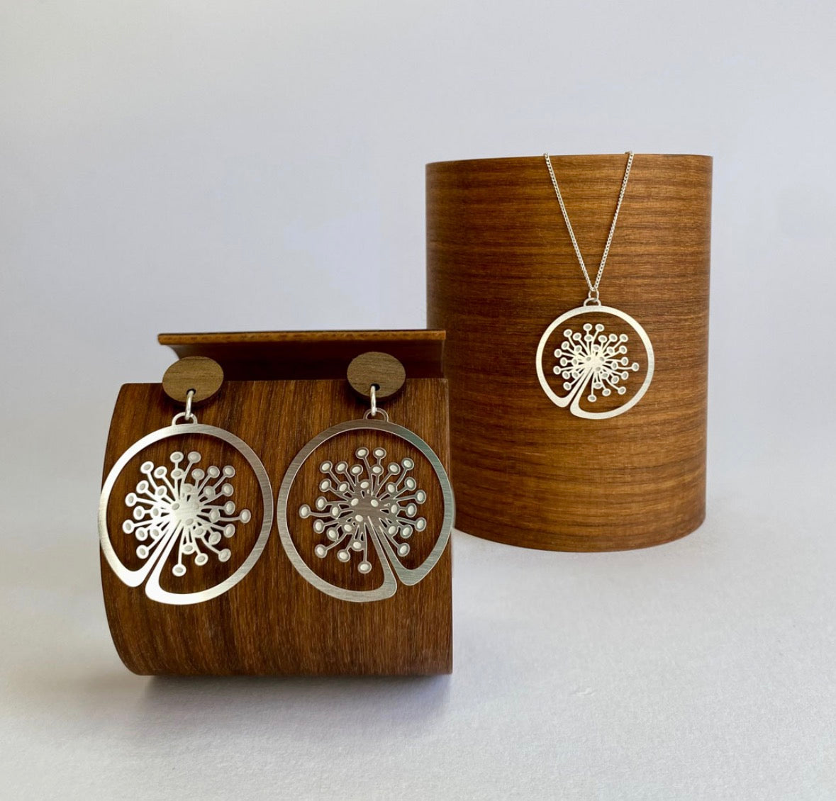 Go Do Good Stud Earrings - Hope