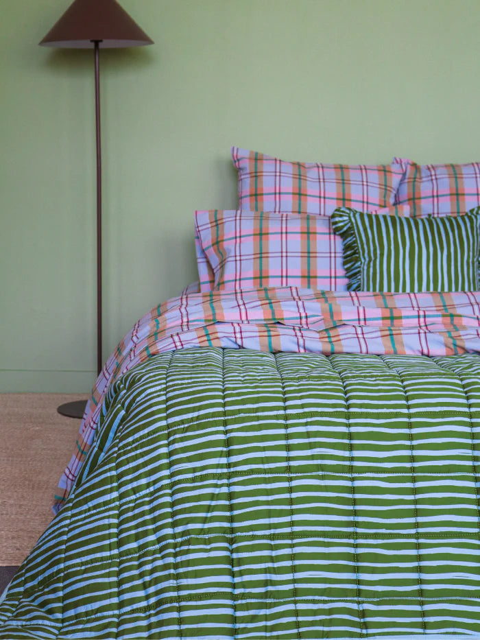 Mosey Me Strokes Quilted Throw