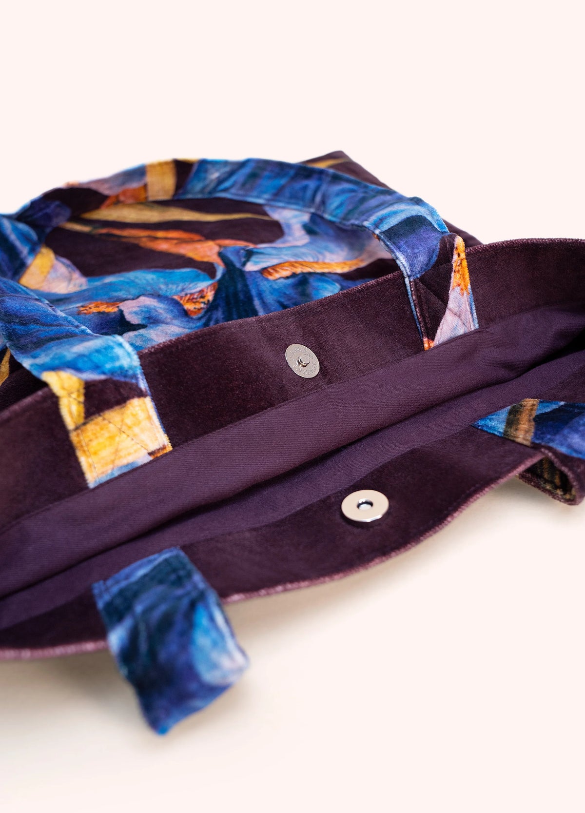 Powder Velvet Tote Bag - Iris