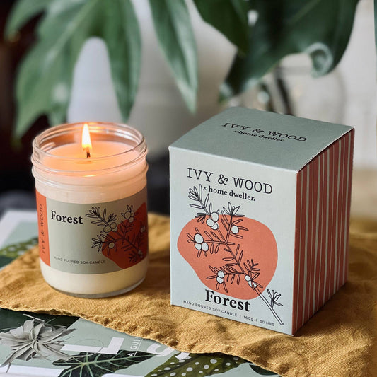 Ivy and Wood Homebody Candle - Forrest