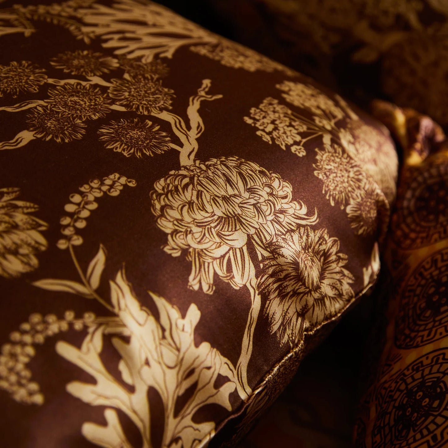 Sage and Clare Silk Pillowcase - Delphine Dolce
